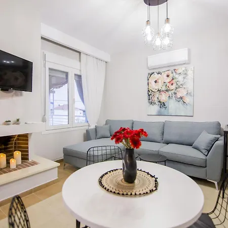 Avra Holiday home *