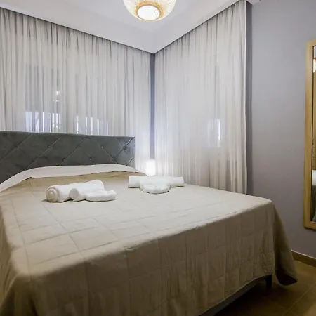 Holiday home Avra