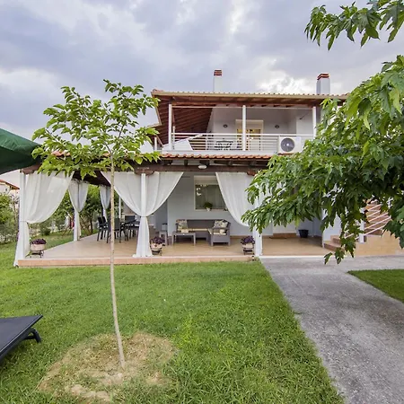 Avra Holiday home