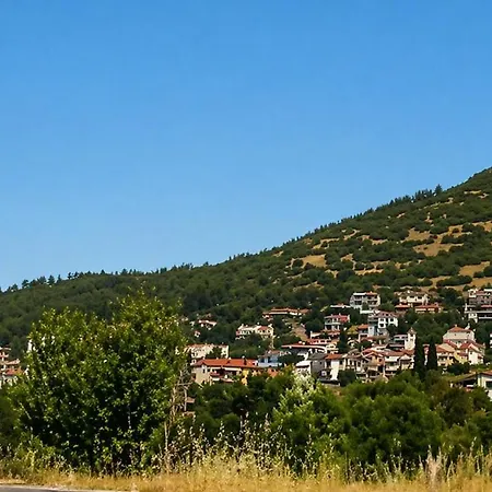 فيلة Avra *
